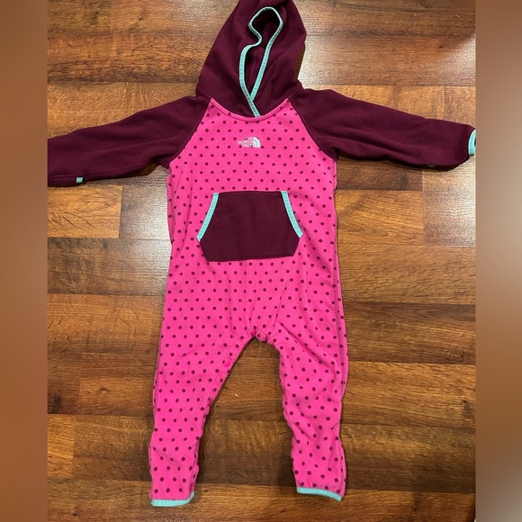 The North Face One Piece Fleece Size 18-24 months Arm and Foot Cuffs Pink - Picture 1 of 8